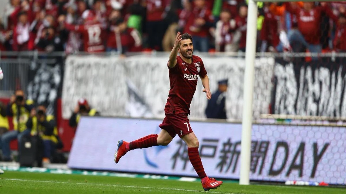 David Villa celebra un gol con el Vissel Kobe