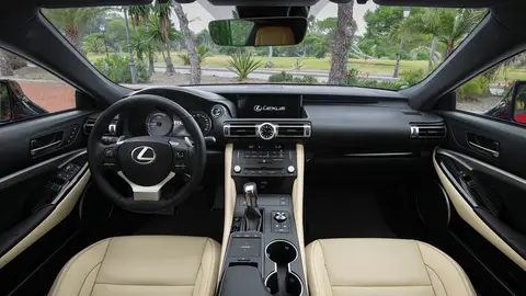 Lexus RC 300h Lexus RC 300h