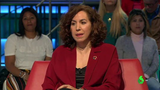 Irene Lozano asume los errores del libro de Pedro Sánchez sobre Frai Luis de León o San Juán de la Cruz. Irene Lozano asume los errores del libro de Pedro Sánchez sobre Frai Luis de León o San Juán de la Cruz.