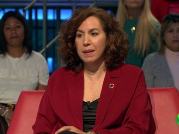 Irene Lozano asume los errores del libro de Pedro Sánchez sobre Frai Luis de León o San Juán de la Cruz. Irene Lozano asume los errores del libro de Pedro Sánchez sobre Frai Luis de León o San Juán de la Cruz.