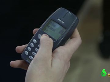 ¿Los teléfonos antiguos son más seguros?, ¿han perdido su utilidad?: la respuesta a estas y otras preguntas en el Mobile World Congress ¿Los teléfonos antiguos son más seguros?, ¿han perdido su utilidad?: la respuesta a estas y otras preguntas en el Mobile World Congress
