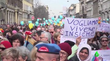 Protesta contra el racismo y la política migratoria del Gobierno italiano en Milán
