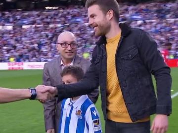 Jesús Vidal hizo el saque de honor en Anoeta Jesús Vidal hizo el saque de honor en Anoeta