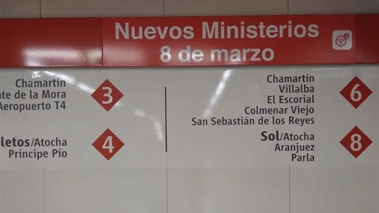 Señales de Cercanías en la estación madrileña de Nuevos Ministerios Señales de Cercanías en la estación madrileña de Nuevos Ministerios