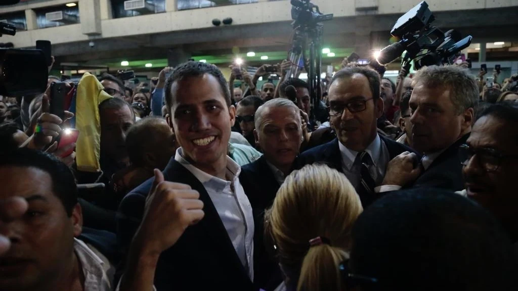 El jefe del Parlamento venezolano, Juan Guaidó