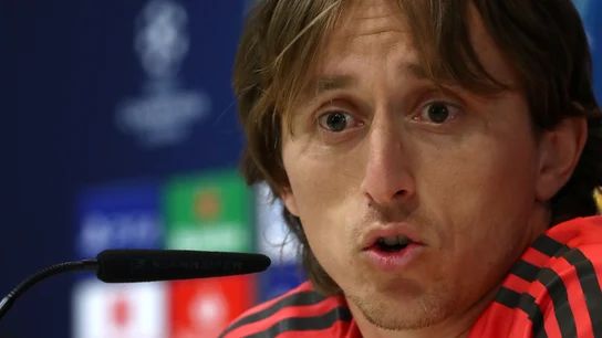Luka Modric en rueda de prensa Luka Modric en rueda de prensa