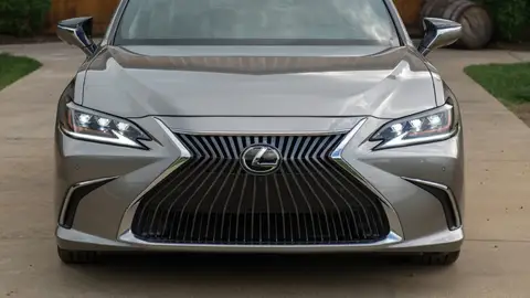 Lexus ES 300h Lexus ES 300h