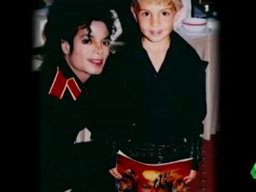 MICHAEL JACKSONd MICHAEL JACKSONd