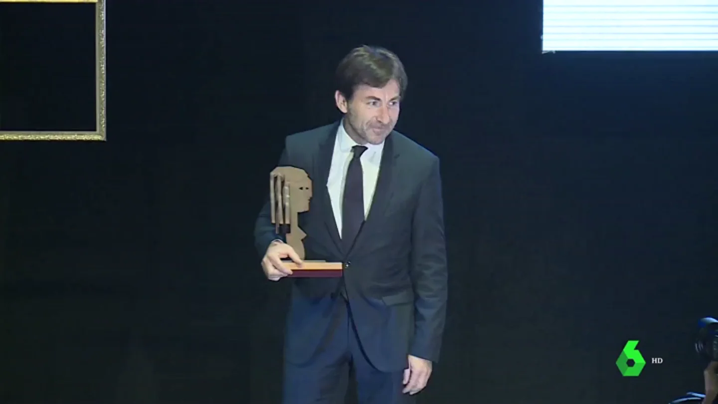 Antonio de la Torre, mejor actor por su papel en 'El reino' La serie Fariña y Antonio de la Torre, grandes triunfadores de los premios