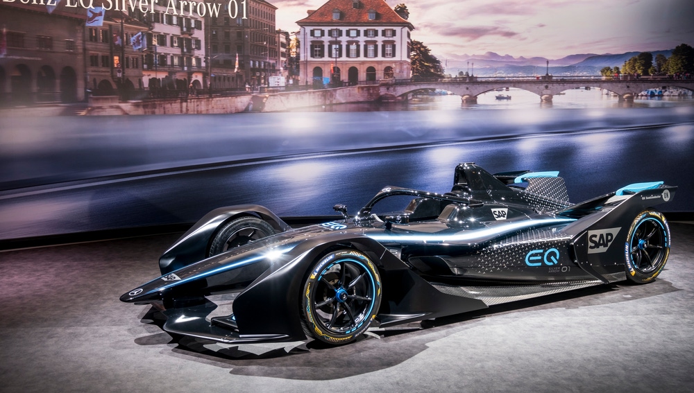 Mercedes-Benz presenta su primer Fórmula E