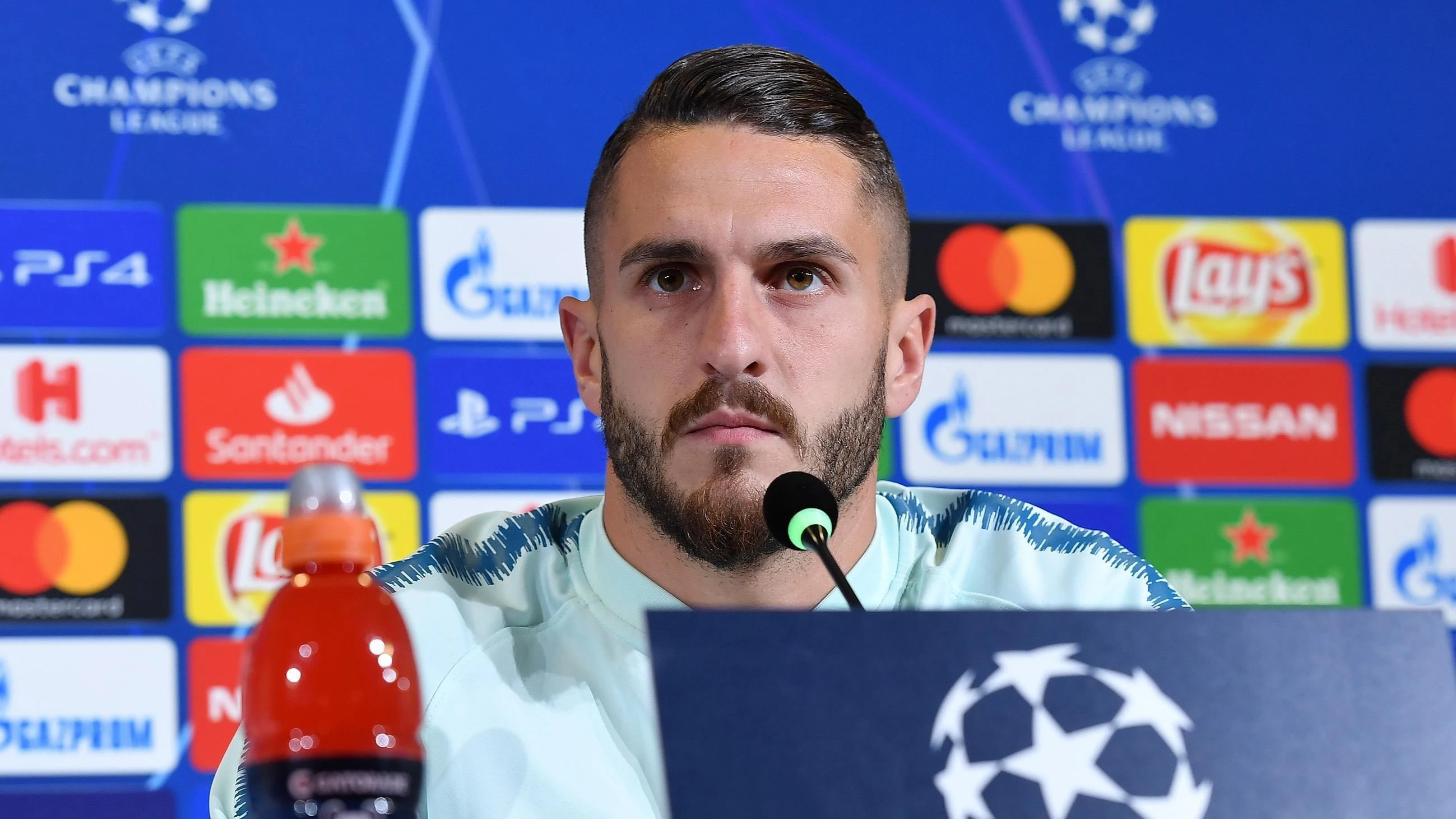 Koke en rueda de prensa