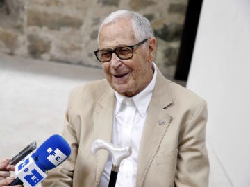 Muere Martín Chirino, uno de los máximos representantes de la escultura abstracta española Muere Martín Chirino, uno de los máximos representantes de la escultura abstracta española