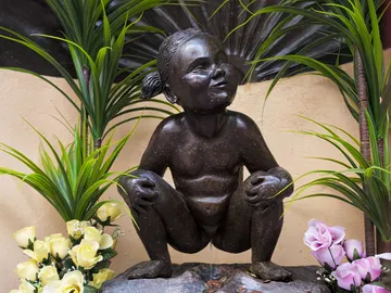 Manneken Pis femenino Manneken Pis femenino