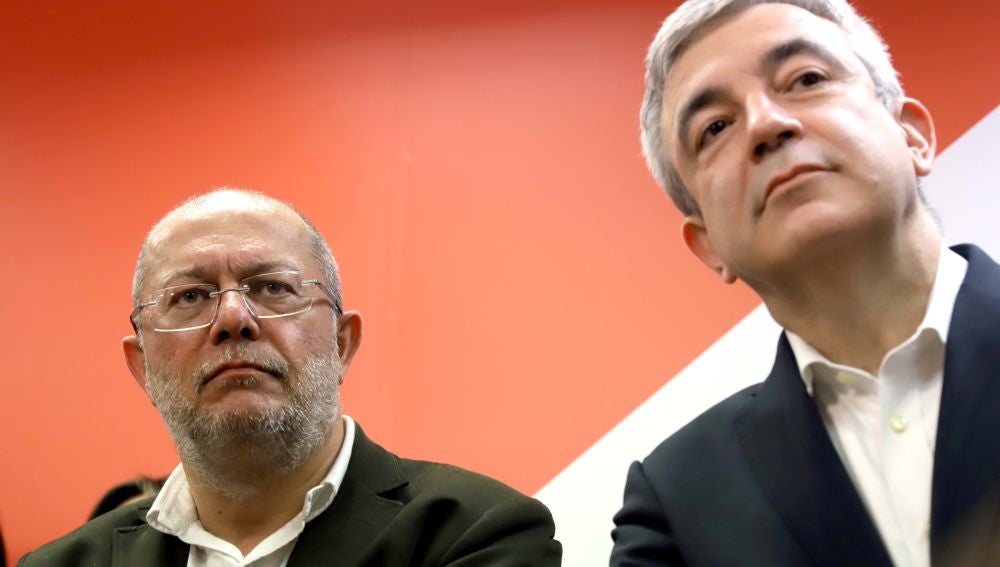 El candidato de Cs a la Presidencia de la Junta de Castilla y León, Francisco Igea, junto a Luis Garicano 