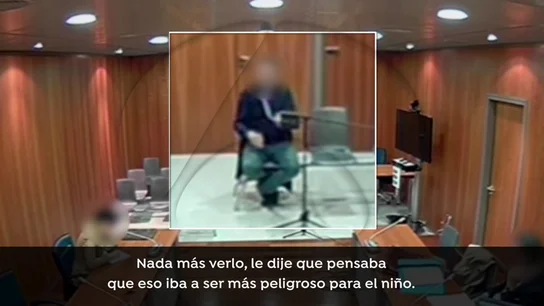 El excursionista que auxilió a los padres de Julen: "Le dije a José que meter un tubo en el pozo iba a ser peligroso" El excursionista que auxilió a los padres de Julen: "Le dije a José que meter un tubo en el pozo iba a ser peligroso"
