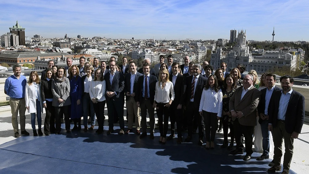 Pablo Casado junto a sus cabeza de lista para las elecciones generales en Madrid