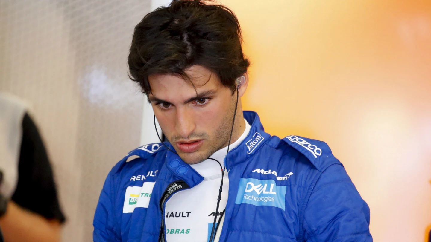 Carlos Sainz, en el box de McLaren Carlos Sainz, en el box de McLaren