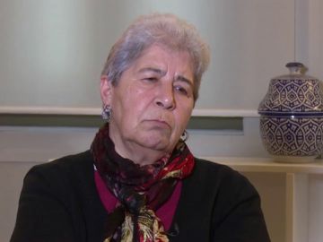 La lucha de la activista Fadwa Mahmud por encontrar a su marido y su hijo que podrían estar 'olvidados' en cárceles sirias La lucha de la activista Fadwa Mahmud por encontrar a su marido y su hijo que podrían estar 'olvidados' en cárceles sirias