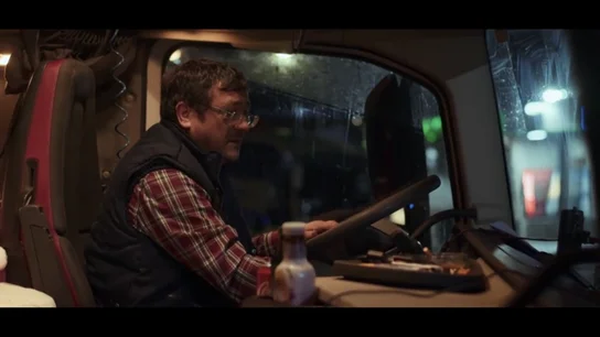 La parte más dura de ser camionero: "Estás muy poco con la familia, en mi casa puedo estar al mes seis días" La parte más dura de ser camionero: "Estás muy poco con la familia, en mi casa puedo estar al mes seis días"