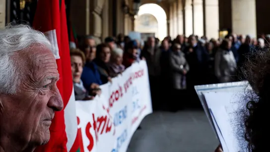 Los pensionistas donostiarras han vuelto a movilizarse Los pensionistas donostiarras han vuelto a movilizarse