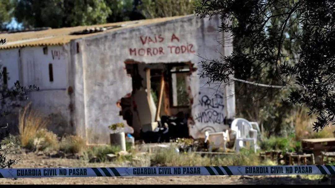 Pintada en la casa del asesinato de los niños de Godella