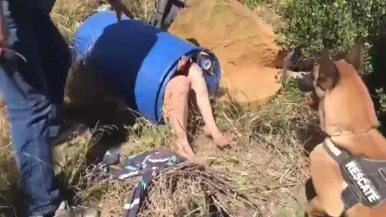 La madre de Godella se ocultó desnuda en un bidón La madre de Godella se ocultó desnuda en un bidón