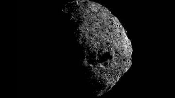 Primeras observaciones del primitivo y cercano asteroide Bennu