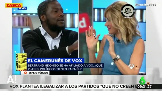 El duro enfrentamiento entre el camerunés de Vox y Susanna Griso: "Tienes 30 años, no tienes legitimidad para hablar de Franco" El duro enfrentamiento entre el camerunés de Vox y Susanna Griso: "Tienes 30 años, no tienes legitimidad para hablar de Franco"