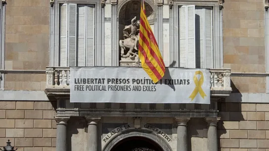 laSexta Noticias 20:00 (19-03-19) Torra mantendrá los lazos amarillos en la Generalitat: "No está de acuerdo con la Junta Electoral" laSexta Noticias 20:00 (19-03-19) Torra mantendrá los lazos amarillos en la Generalitat: "No está de acuerdo con la Junta Electoral"