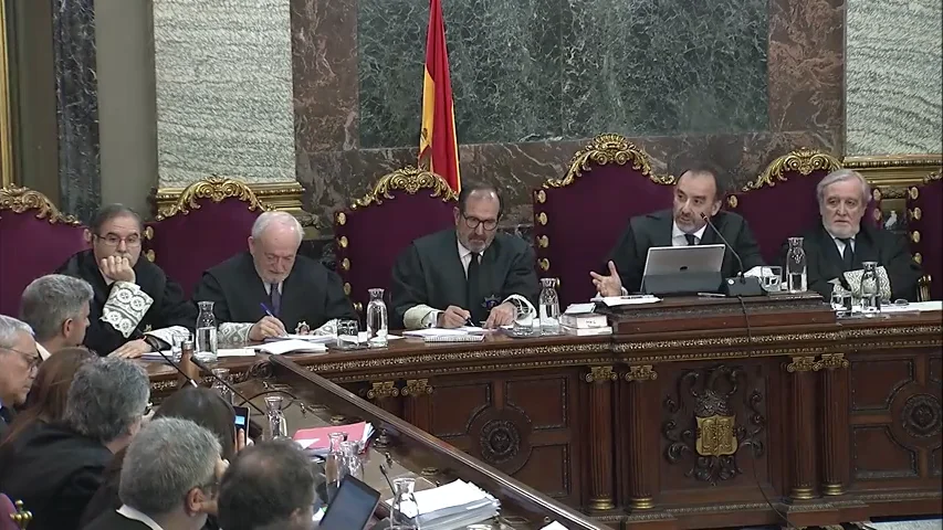 El tribunal del 'procés' califica de impertinente el interrogatorio de un abogado defensor a un guardia civil