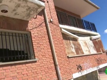 Los agresores de la 'Manada de Azuqueca' violaron uno a uno y durante 45 minutos a la víctima de 12 años Los agresores de la 'Manada de Azuqueca' violaron uno a uno y durante 45 minutos a la víctima de 12 años