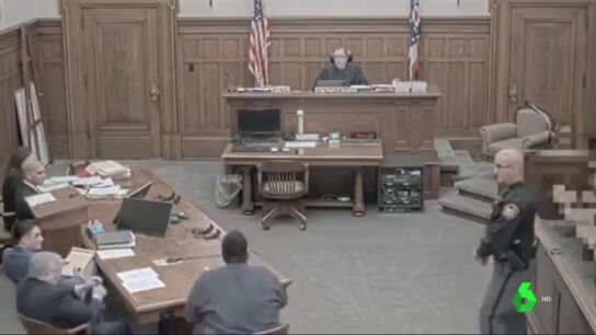 Un hombre condenado a 22 a&ntilde;os de prisi&oacute;n suma se&iacute;s m&aacute;s de c&aacute;rcel por su violenta reacci&oacute;n ante el juez