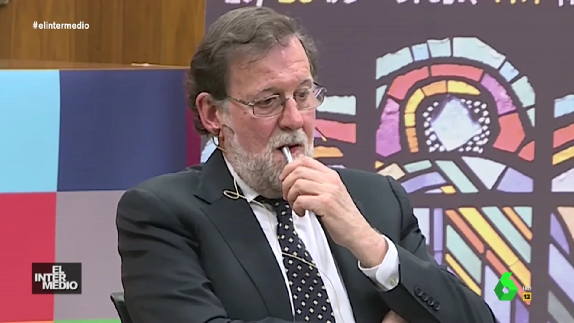 #VídeosManipulados: El grito que sorprende a Mariano Rajoy en un coloquio en la Universidad de León