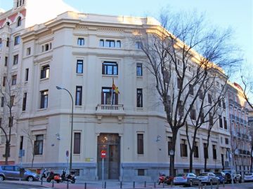 Edificio del CIS en Madrid. Edificio del CIS en Madrid.