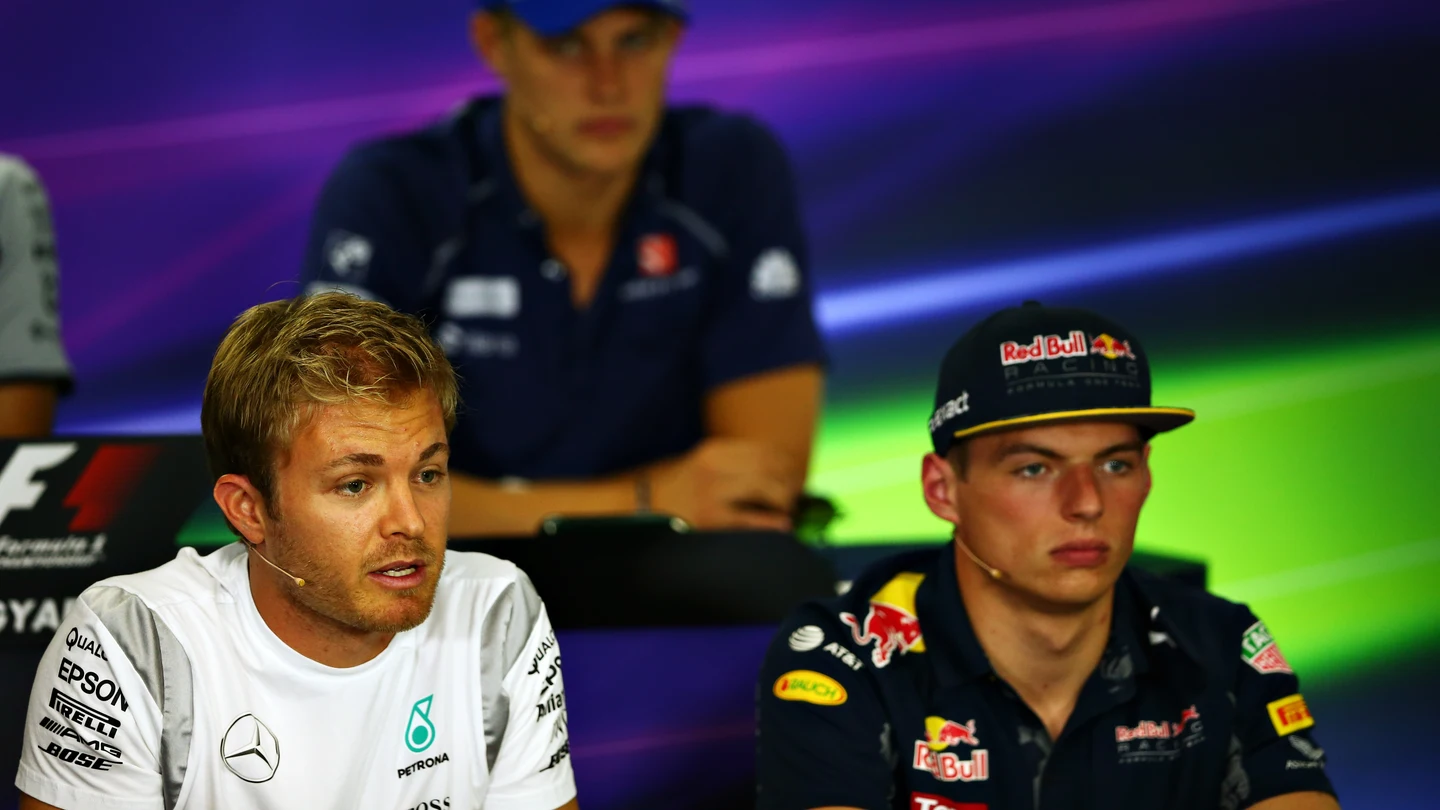 Nico Rosberg y Max Verstappen, en rueda de prensa Nico Rosberg y Max Verstappen, en rueda de prensa