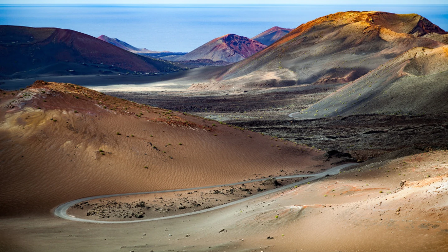 Parque Natural de Timanfaya Parque Natural de Timanfaya
