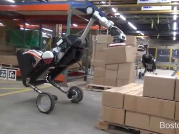 El robot 'Handle' ya puede transportar cajas y almacenarlas sin nadie que lo supervise El robot 'Handle' ya puede transportar cajas y almacenarlas sin nadie que lo supervise