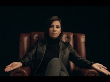 ¿Hemos estado viviendo en un mundo virtual? Ana Pastor viaja al futuro para repasar lo ocurrido en el nuevo milenio ¿Hemos estado viviendo en un mundo virtual? Ana Pastor viaja al futuro para repasar lo ocurrido en el nuevo milenio