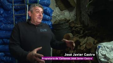 Mi vida como carbonero en el centro de Madrid: cómo sobrevivir al ocaso del carbón en la gran ciudad
