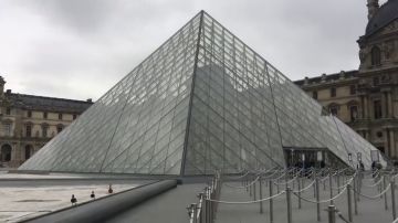 30 años de la pirámide del Louvre, el primer gran zarpazo de la modernidad