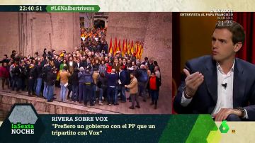 Derechos LGTBI, gestación subrogada o armas: estas son las diferencias de Ciudadanos y Vox para Albert Rivera