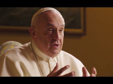 El papa corrige su polémica reflexión sobre la lucha feminista: "Todo feminismo tiene riesgo de transformarse en un machismo con falda" El papa corrige su polémica reflexión sobre la lucha feminista: "Todo feminismo tiene riesgo de transformarse en un machismo con falda"