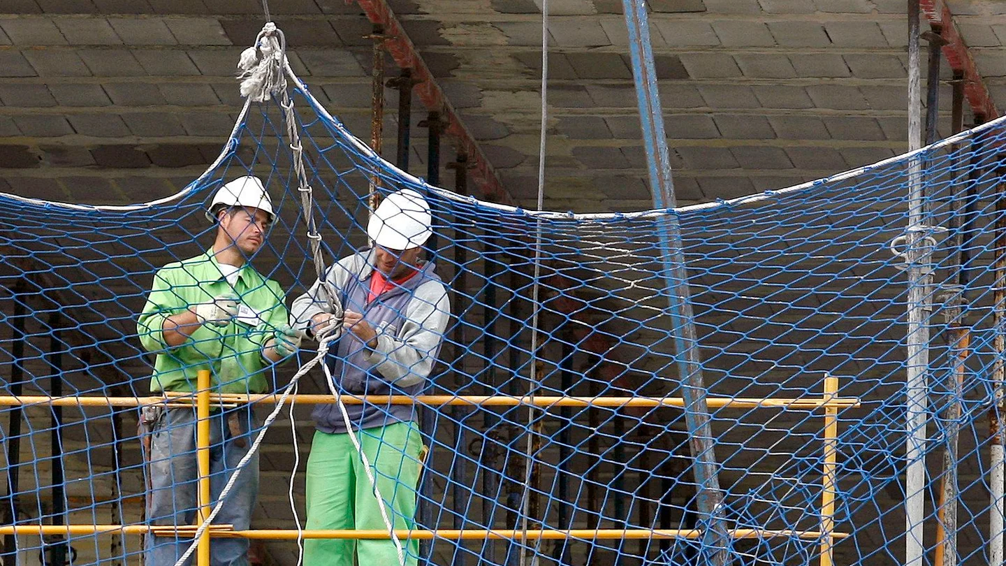 Trabajadores en una obra Trabajadores en una obra