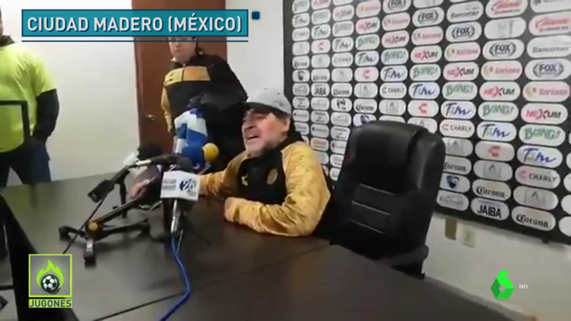 Maradona dedica el triunfo de Dorados a Maduro: "¡A nosotros no nos compra!"