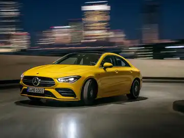 Mercedes-AMG CLA 35 Mercedes-AMG CLA 35