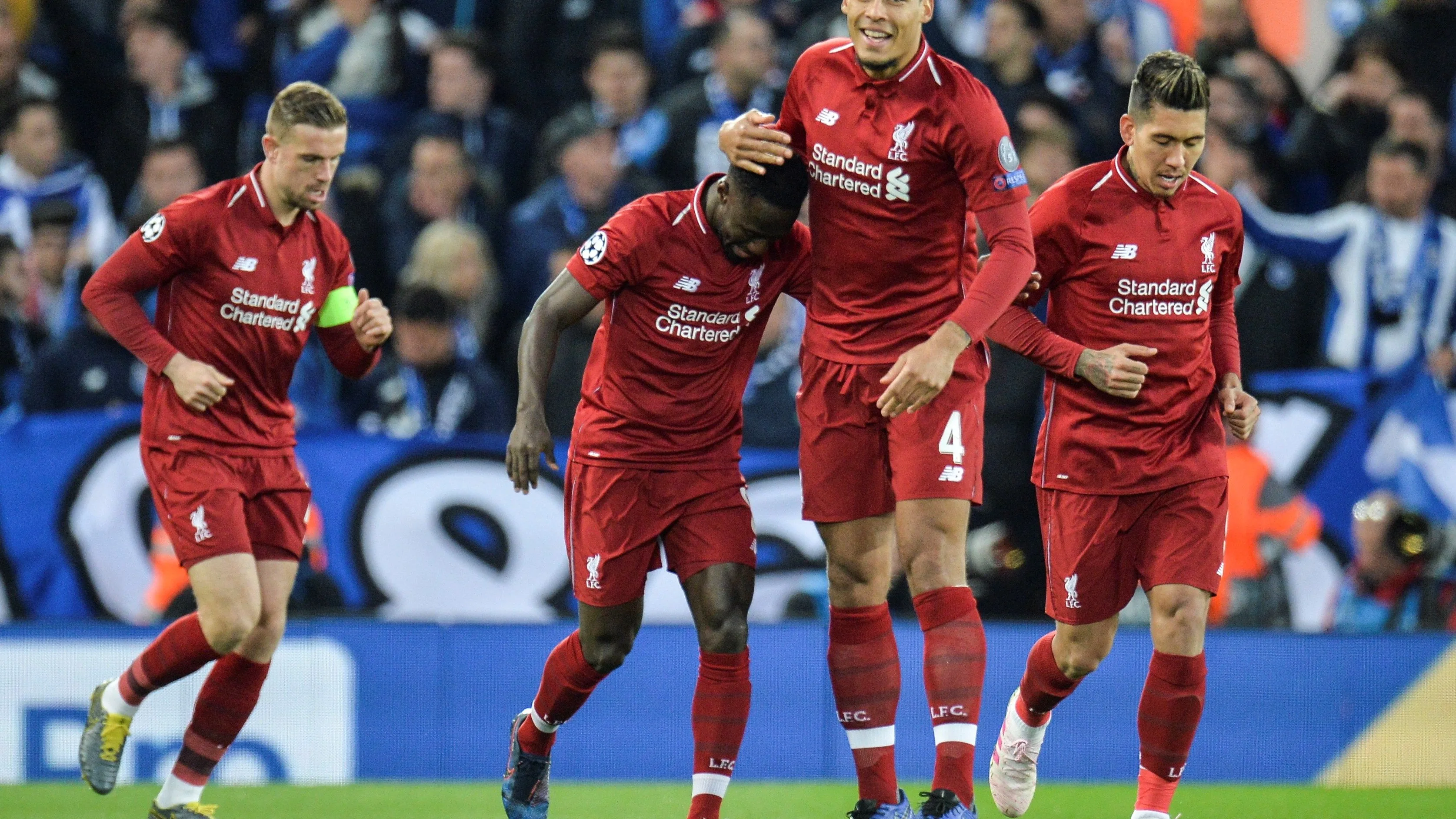 Los jugadores del Liverpool celebran un gol ante el Oporto