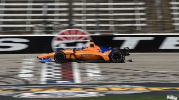 Fernando Alonso, rodando en el óvalo de Texas