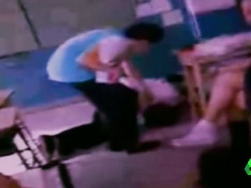 Una media de dos profesores al día denuncian haber sufrido violencia en las aulas Una media de dos profesores al día denuncian haber sufrido violencia en las aulas