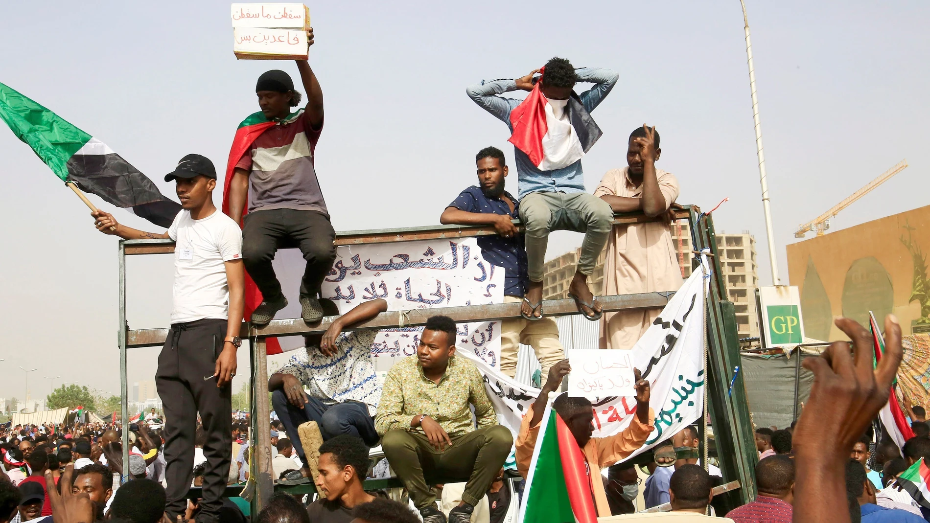 Manifestantes en las protestas de Jartum, Sudán.