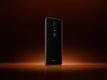 One Plus McLaren Edition One Plus McLaren Edition